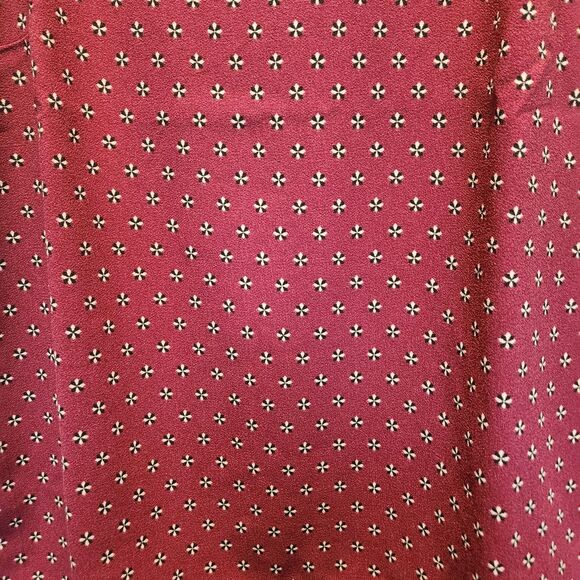 Mudpie medium burgundy sleeveless blouse - Picture 2 of 8